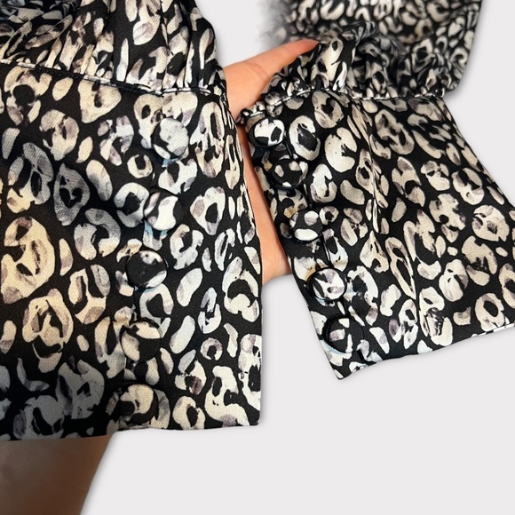 L’Academie Revolve The Joyce Mini Dress Cheetah Medium Satin Black Glam Party - Picture 5 of 7